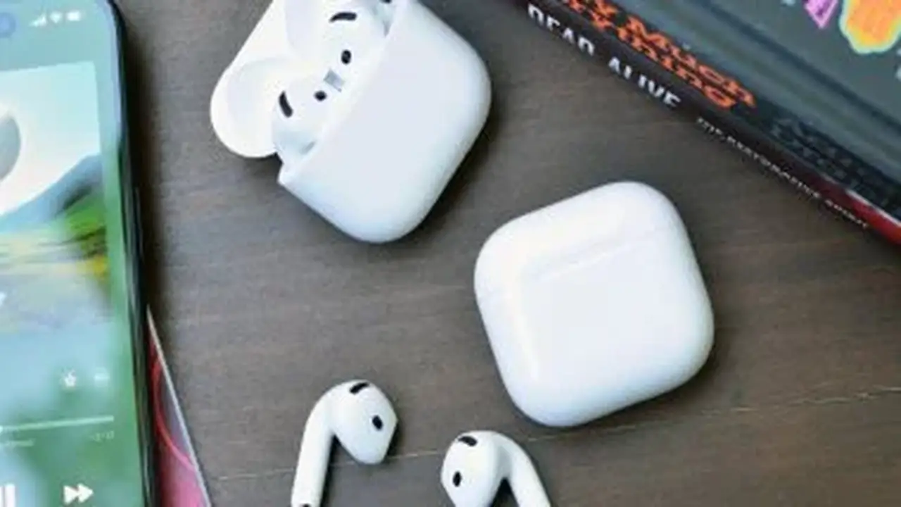 أبل تطلق تحديثًا جديدًا لسماعات AirPods مع ميزة معادل الصوت المخصص