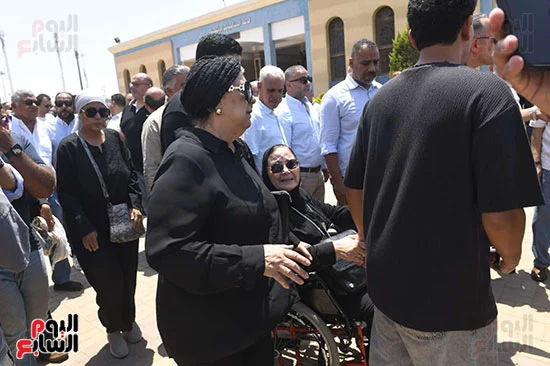 أسرة الدهشوري حرب
