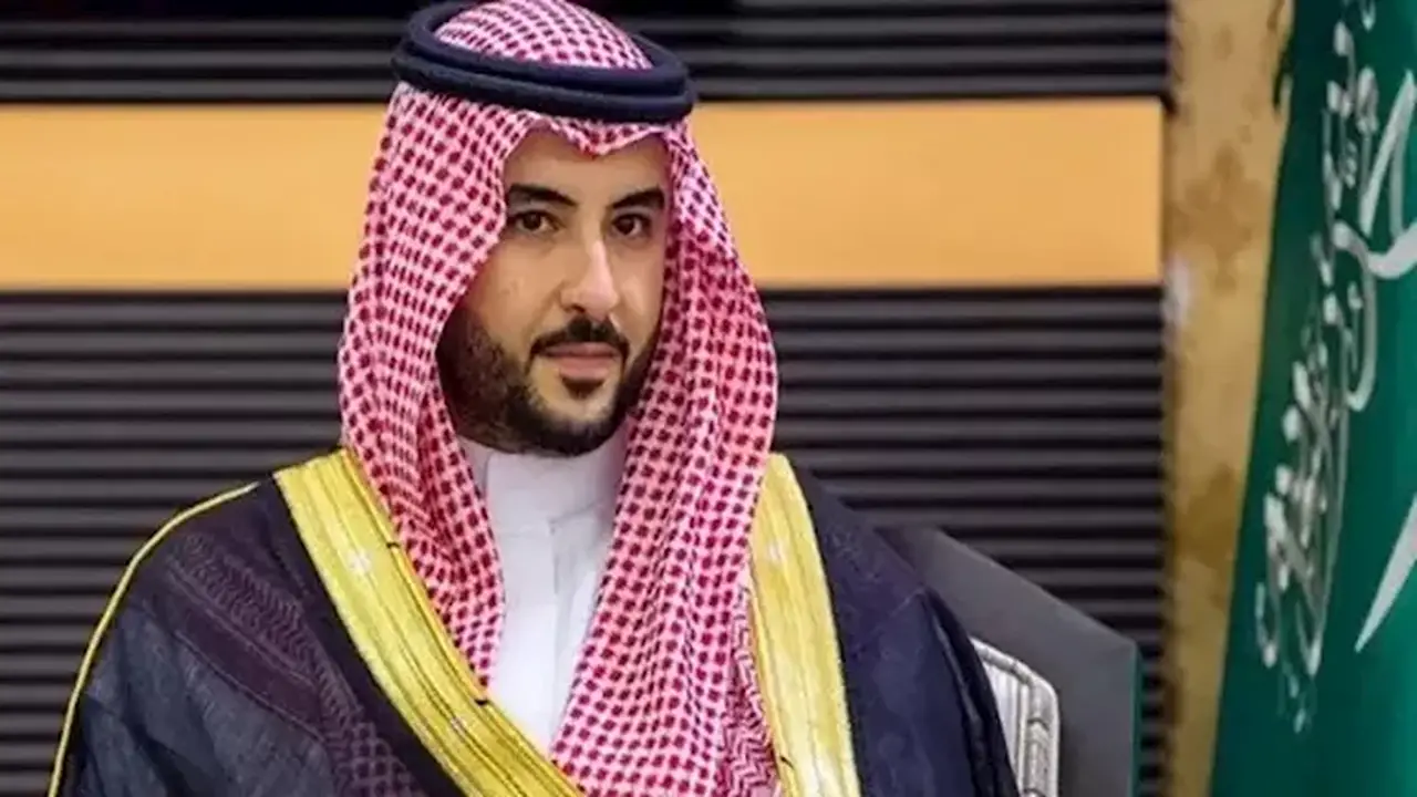 وزير الدفاع السعودي يلتقي نائب ترامب بعد الضربات العسكرية المشتركة