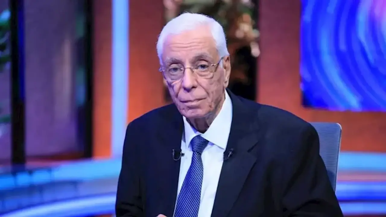 علاقة الصداع بالدورة الشهرية لدى السيدات: الدكتور حسام موافي يكشف الحقائق