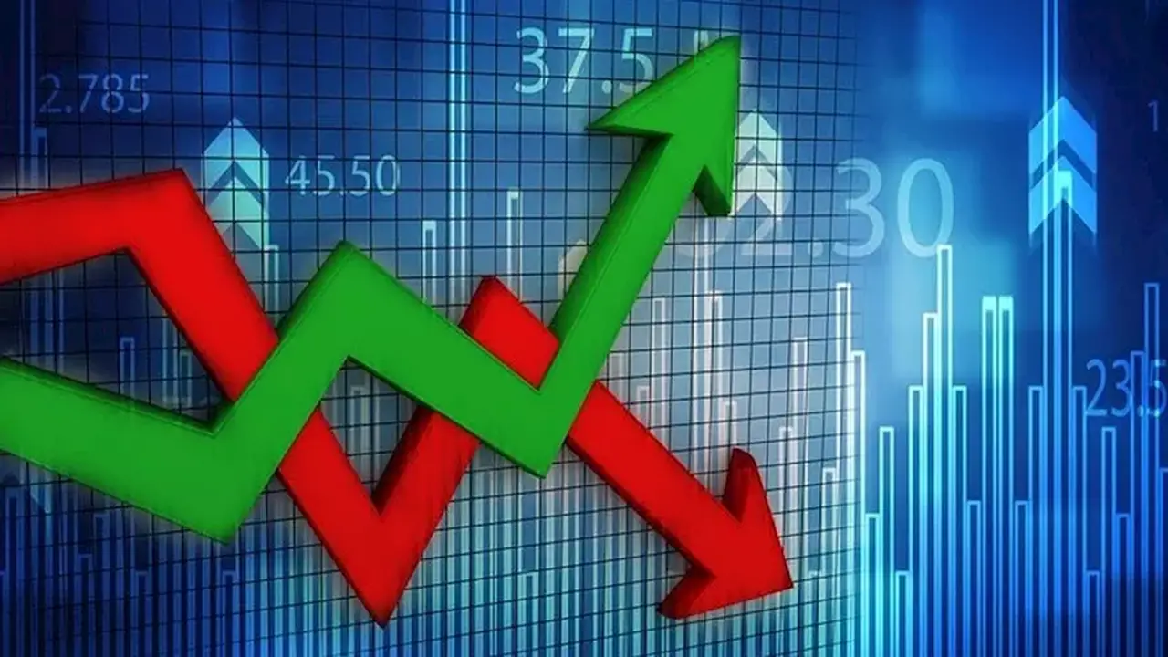 كيفية اتخاذ القرار عند هبوط سعر السهم: البيع أو الاحتفاظ أو الشراء؟