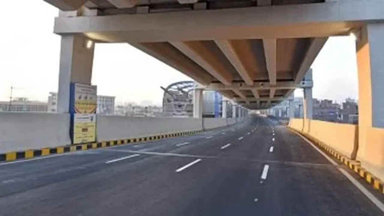 غلق محور كمال عامر عند تقاطعه مع 26 يوليو لتنفيذ أعمال المونوريل غدًا