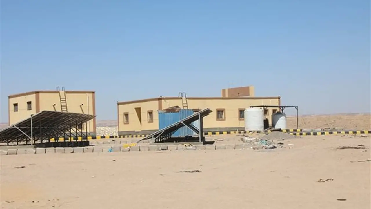 محافظ البحر الأحمر يزور المدفن الصحي بأم اليسر لمتابعة كفاءة التشغيل