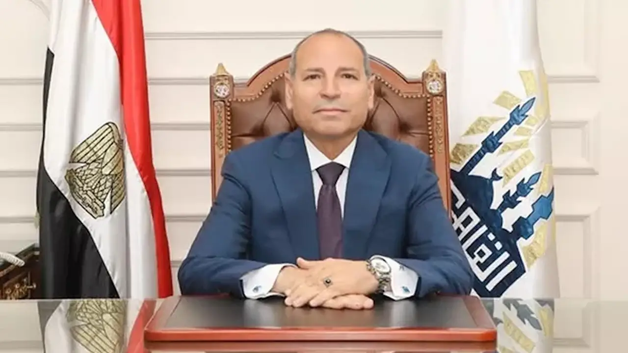 محافظ القاهرة يهنئ أوائل الثانوية العامة على مستوى الجمهورية