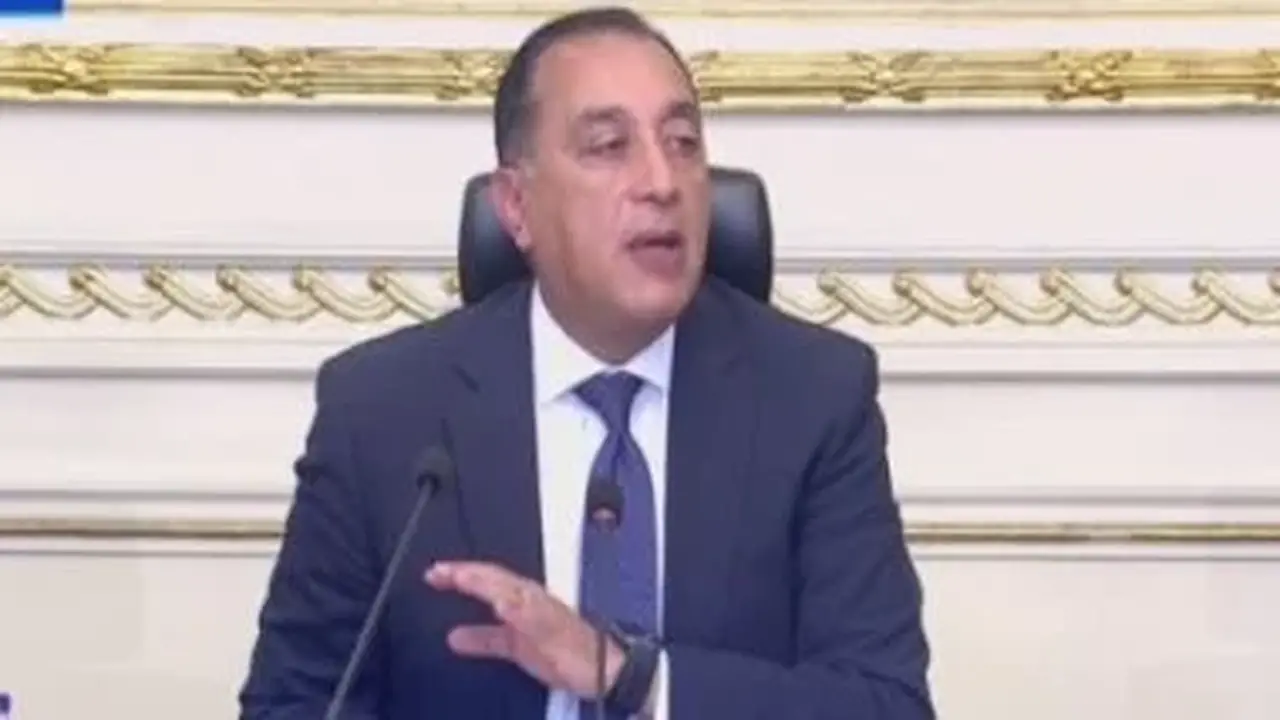 مدبولي: الرئيس السيسي يصدق على 8 قوانين لتعزيز مناخ الاستثمار