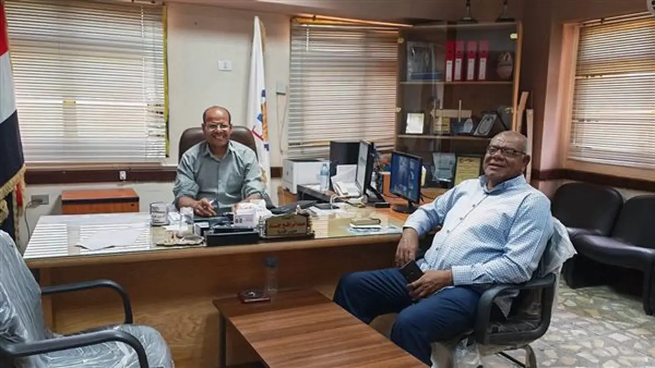 مدير تعليم فرشوط يشيد بجهود المشاركين في امتحانات الثانوية العامة