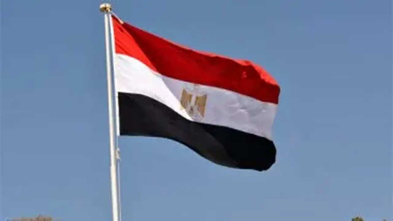 مصدر مصري: حماس والفصائل الفلسطينية توافق على خطة خارطة الطريق لوقف إطلاق النار في غزة
