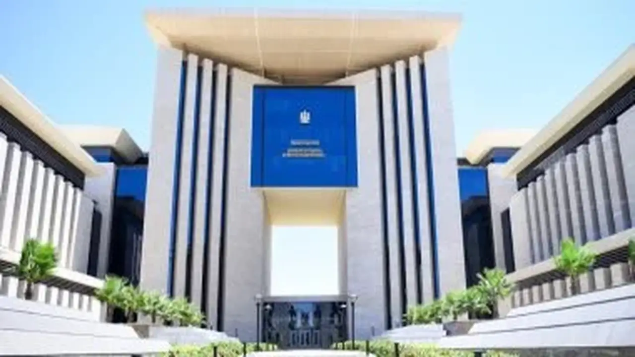 مصر تدين الاعتداءات على المنشآت النفطية في السعودية والأردن