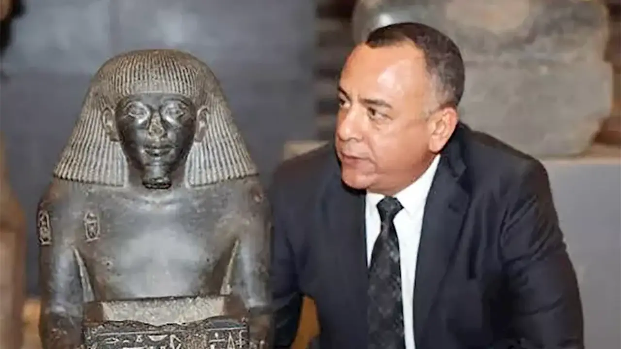مصطفى وزيري يوضح حقيقة تسخير الجن في اكتشاف المواقع الأثرية