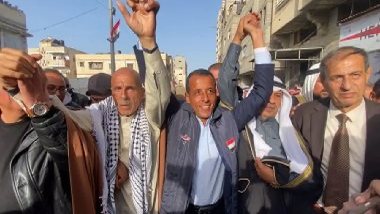 معين أبو الحصين: شراكة إنسانية بين اللجنة المصرية وشركة كهرباء غزة