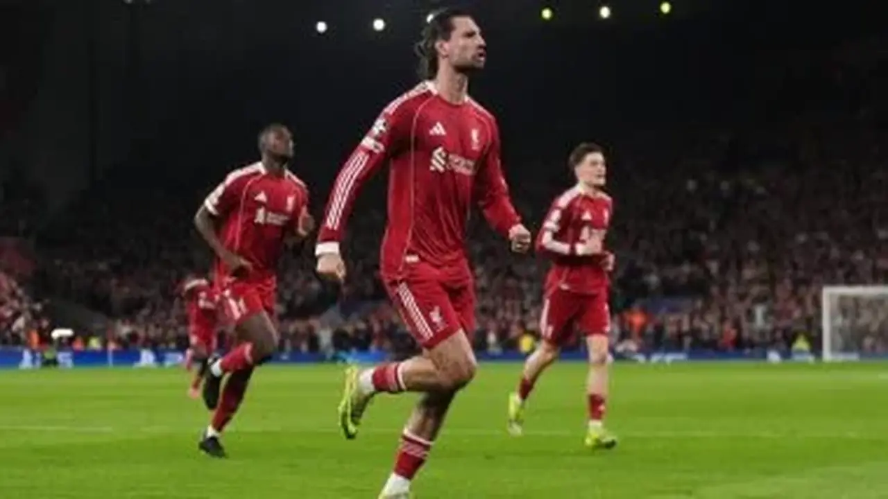 مواعيد مباريات اليوم: ليفربول يواجه ريكسهام والبايرن أمام إيجرن وديًا