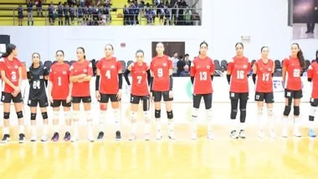 منتخب ناشئات مصر يواجه تونس في نهائي بطولة أفريقيا للكرة الطائرة بالإسكندرية