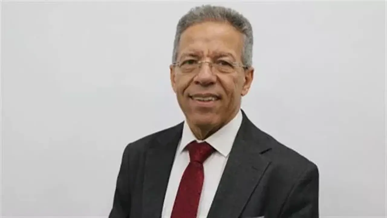 نقيب الأطباء: الكليات الخاصة مُنحت ثلاث سنوات لإنشاء مستشفيات ولم تلتزم بذلك