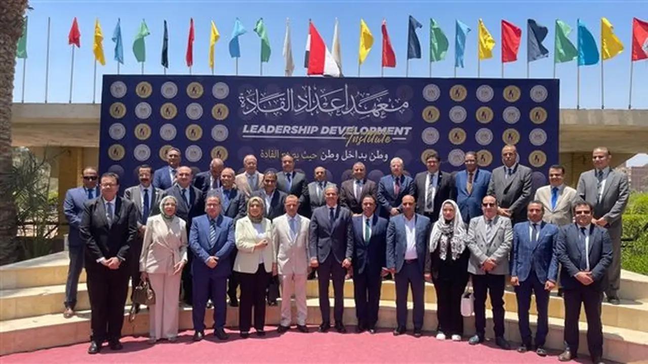 نقيب الإعلاميين: المسؤول الناجح يجب أن يتمتع بوعي إعلامي متكامل