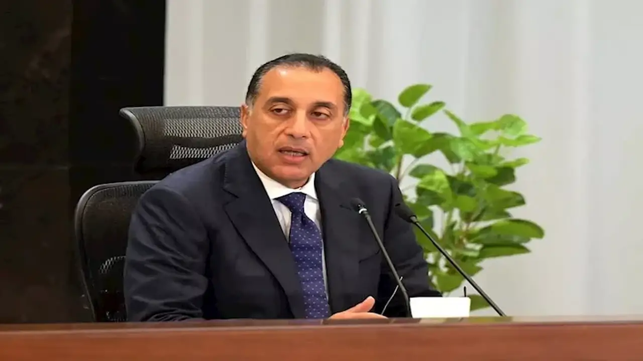 مدبولي يحسم الجدل حول نتائج طلاب فاقوس: تفوق دراسي بدون غش جماعي