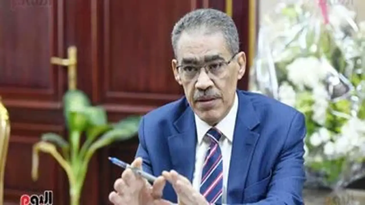 وزير الإعلام ينفي مزاعم وول ستريت جورنال حول حادث ميناء دمياط: لا مصادر مجهولة في مصر والتحقيقات تحدد المسؤولية