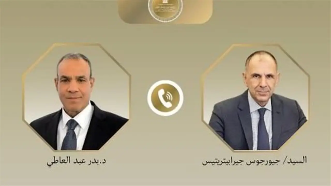وزير الخارجية المصري ونظيره اليوناني يبحثان تعزيز العلاقات الثنائية والتطورات الإقليمية