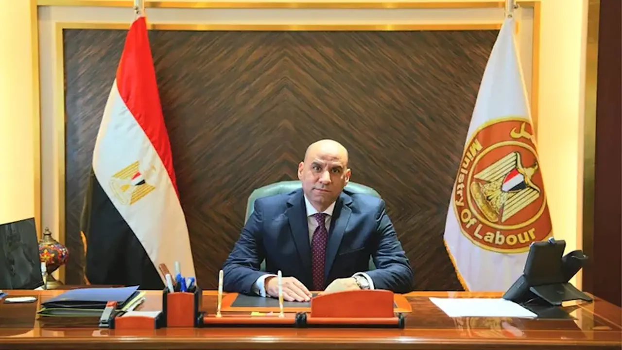وزير العمل يناقش إنشاء منصة وطنية لبيانات سوق العمل لتعزيز التشغيل والتحول الرقمي