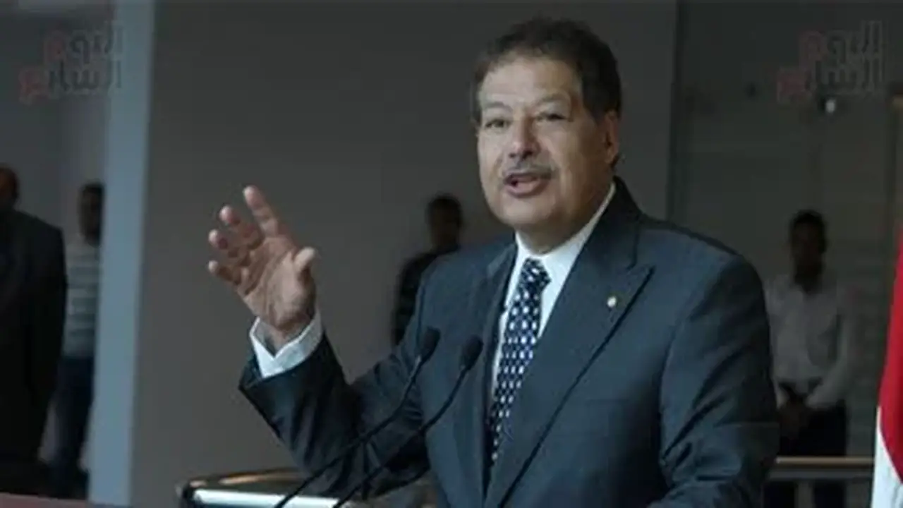 الذكرى العاشرة لرحيل أحمد زويل: عبقري الكيمياء وصاحب نوبل ودعمه لنادي الزمالك