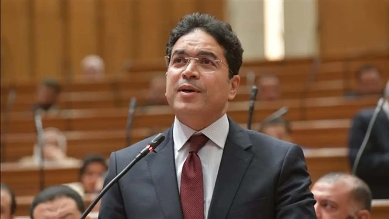 ضياء داوود يهاجم الحكومة بسبب زيادة أسعار الكهرباء: “صبر المصريين نفد”