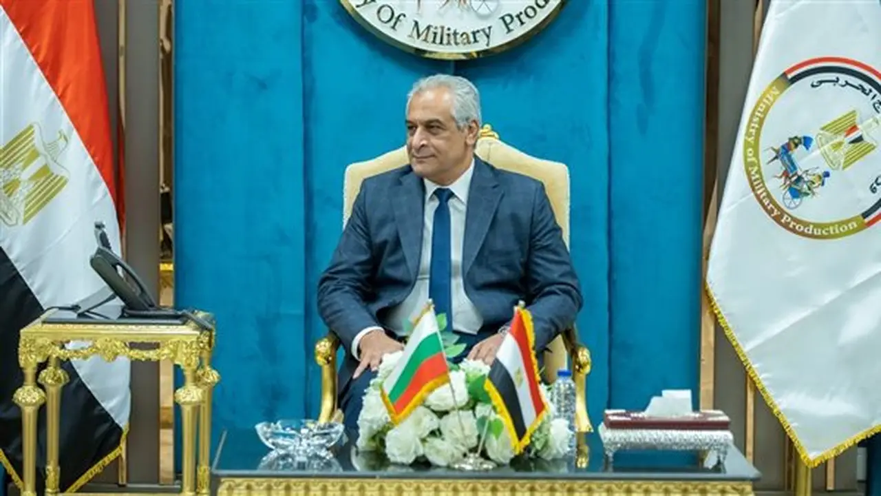 وزير الإنتاج الحربي يستقبل سفير بلغاريا لتعزيز التعاون المشترك
