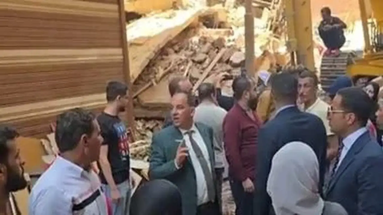 النيابة الإدارية تفتح تحقيقًا في انهيار عقار زفتى بعد وفاة 4 أشخاص