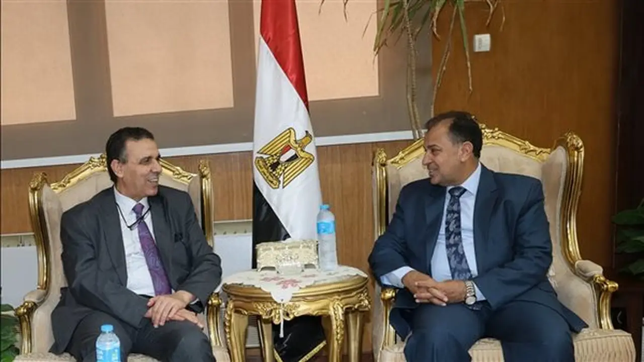 جامعة قنا تعزز التعاون مع الأكاديمية العربية للعلوم والتكنولوجيا لدعم التعليم والبحث العلمي