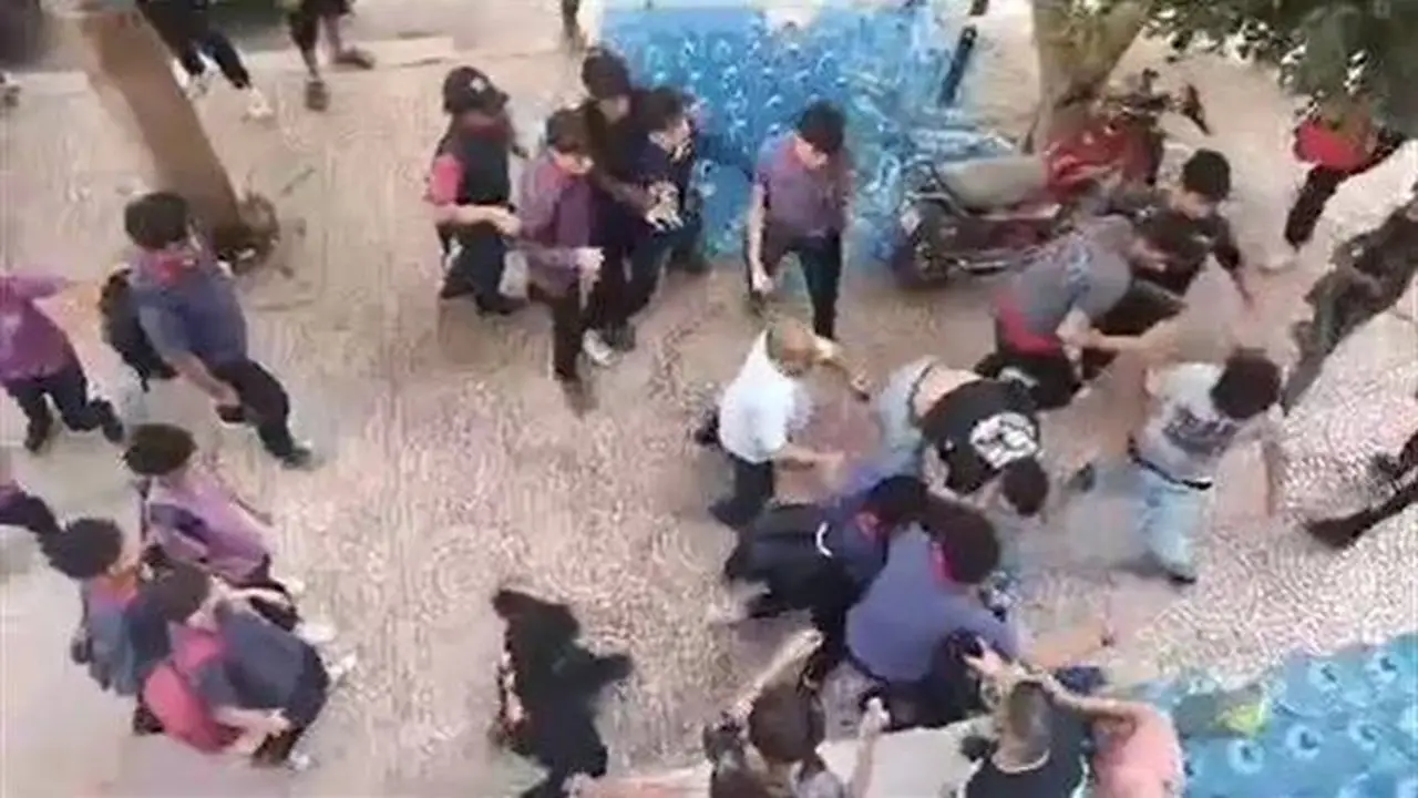 تفاصيل مشاجرة عنيفة في 6 أكتوبر: اعترافات المتهمين تكشف كواليس استخدام الأسلحة البيضاء والزجاجات