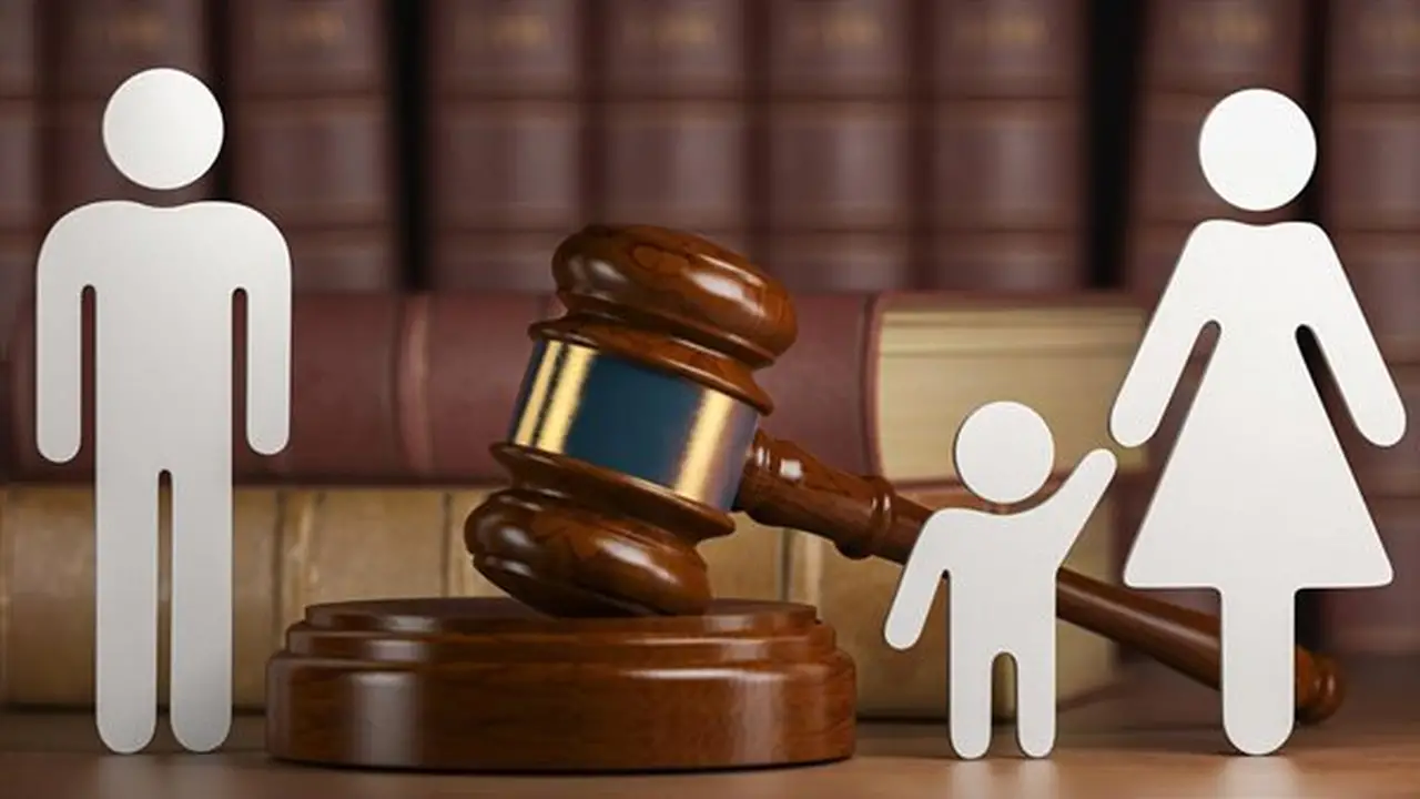 نفقة الألعاب: حق الأم في المطالبة بها أمام محكمة الأسرة