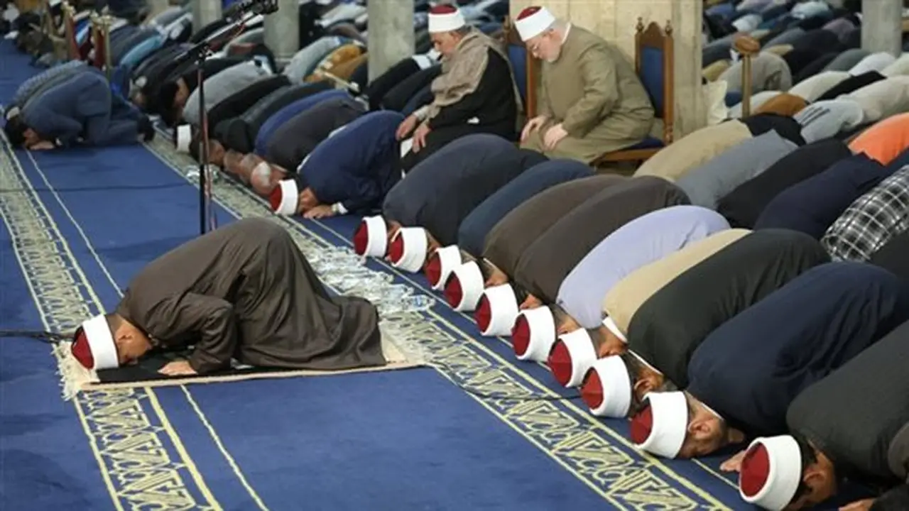 مواقيت الصلاة وأذان العصر اليوم الأحد في القاهرة والمحافظات