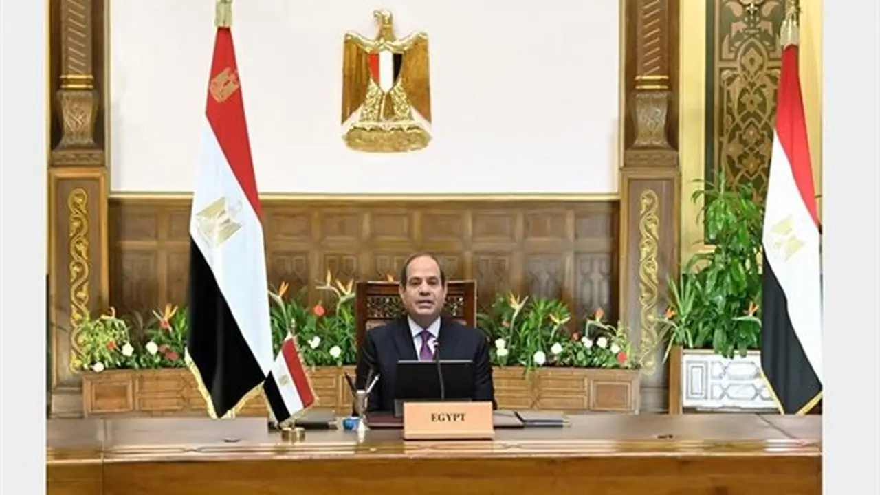 السيسي يؤكد على أهمية تطوير المشروعات اللوجيستية ووسائل النقل