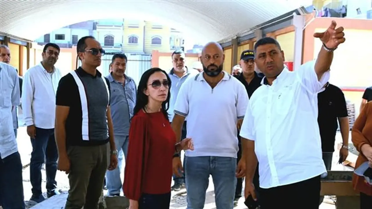 محافظ البحيرة تتابع تطوير موقف أبو المطامير وتحسين خدمات النقل