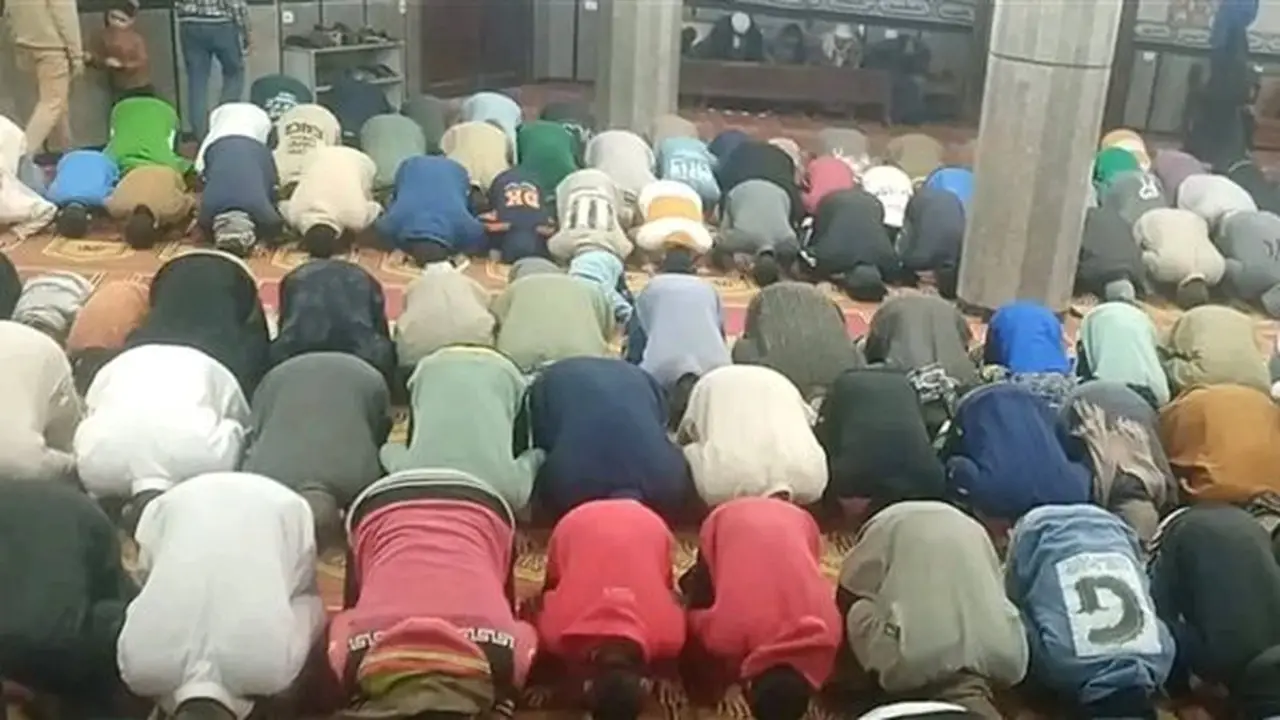 موعد أذان العشاء اليوم الأحد 2 أغسطس 2026 في القاهرة والمحافظات