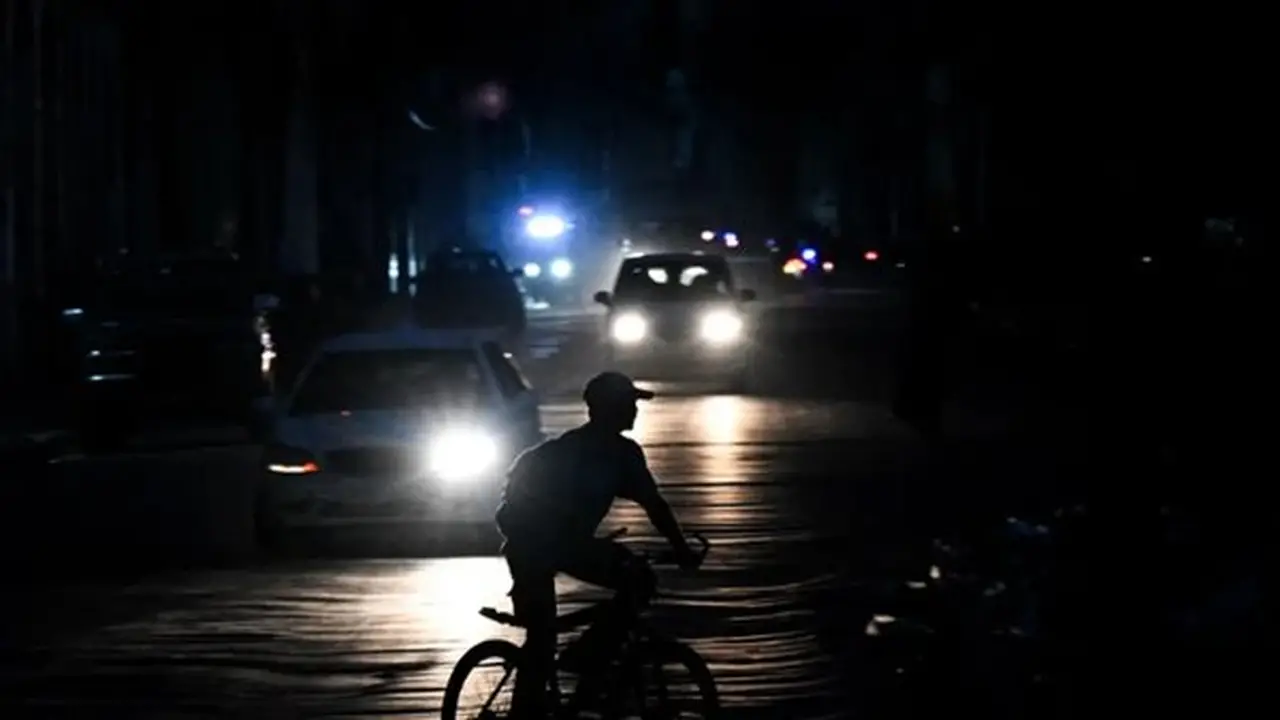 كوبا تواجه انقطاعًا تامًا في الكهرباء مجددًا
