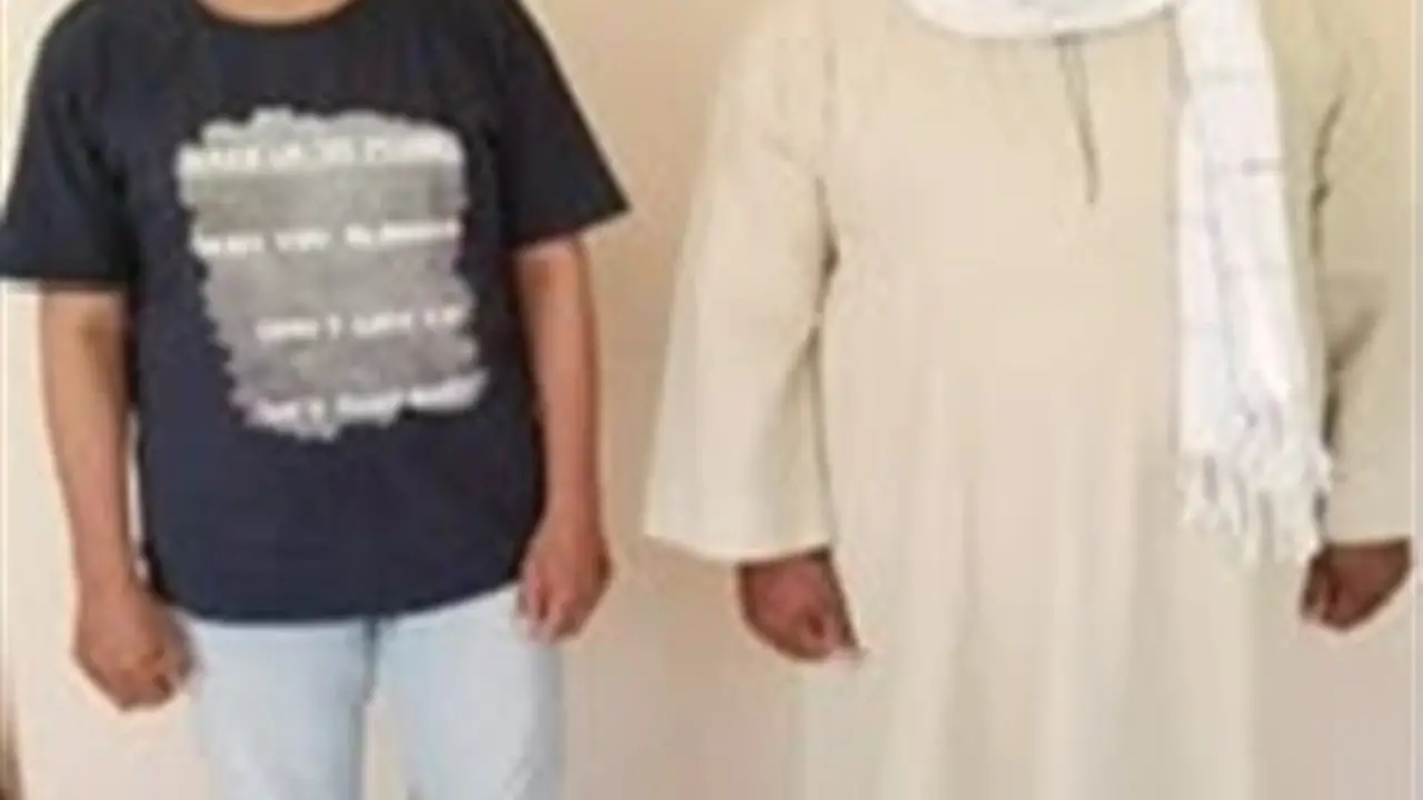 ضبط حارسين في الأقصر بعد تصويرهما أثناء تقاضي أموال من سائح لدخول مناطق أثرية غير معدة للزيارة