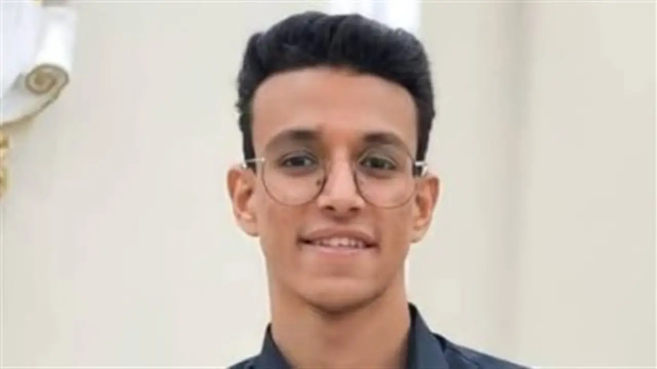 طالب زراعة يبتكر وجبة غذائية من مخلفات السمسم والبرتقال والأرز.. مشروع مصري يفوز بالمركز الأول في الابتكار الزراعي
