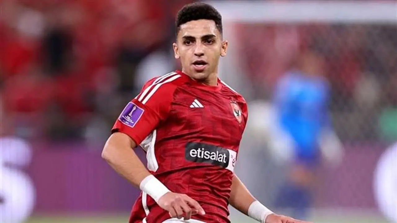 موقف أحمد نبيل كوكا من المشاركة مع الأهلي أمام الشرقية إنبي غداً