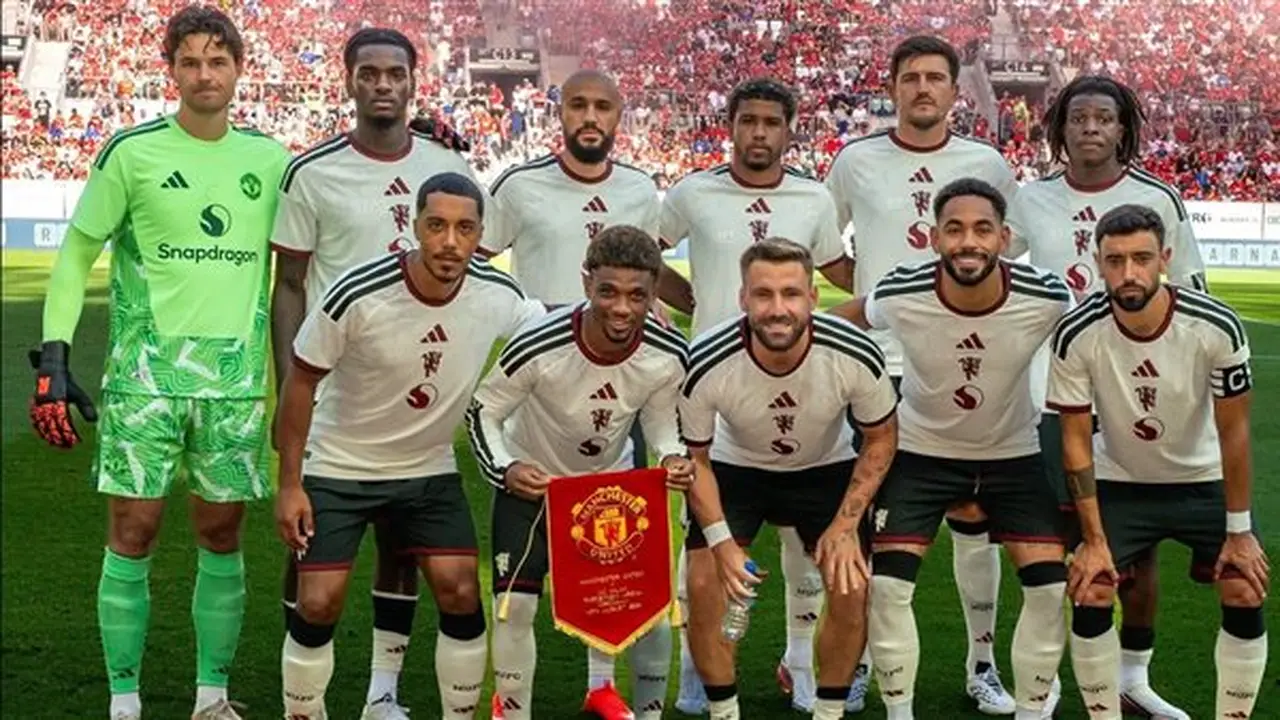 التشكيل الرسمي لمباراة مانشستر يونايتد ضد هال سيتي في الدوري الإنجليزي