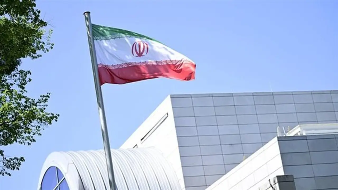 إيران تعلن عن إيداع 7.5 مليار دولار من عائدات النفط في البنك المركزي خلال 4 أشهر