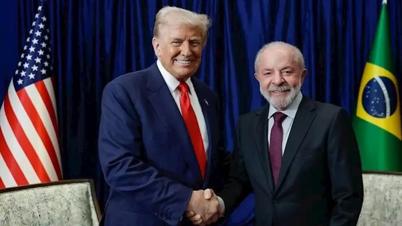 ترامب يجري اتصالًا هاتفيًا مع الرئيس البرازيلي استمر 80 دقيقة