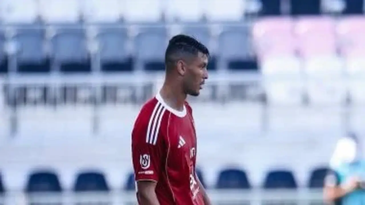 الأهلي يقترب من حسم صفقة الأجانب.. وأشرف داري يمثل العائق الوحيد