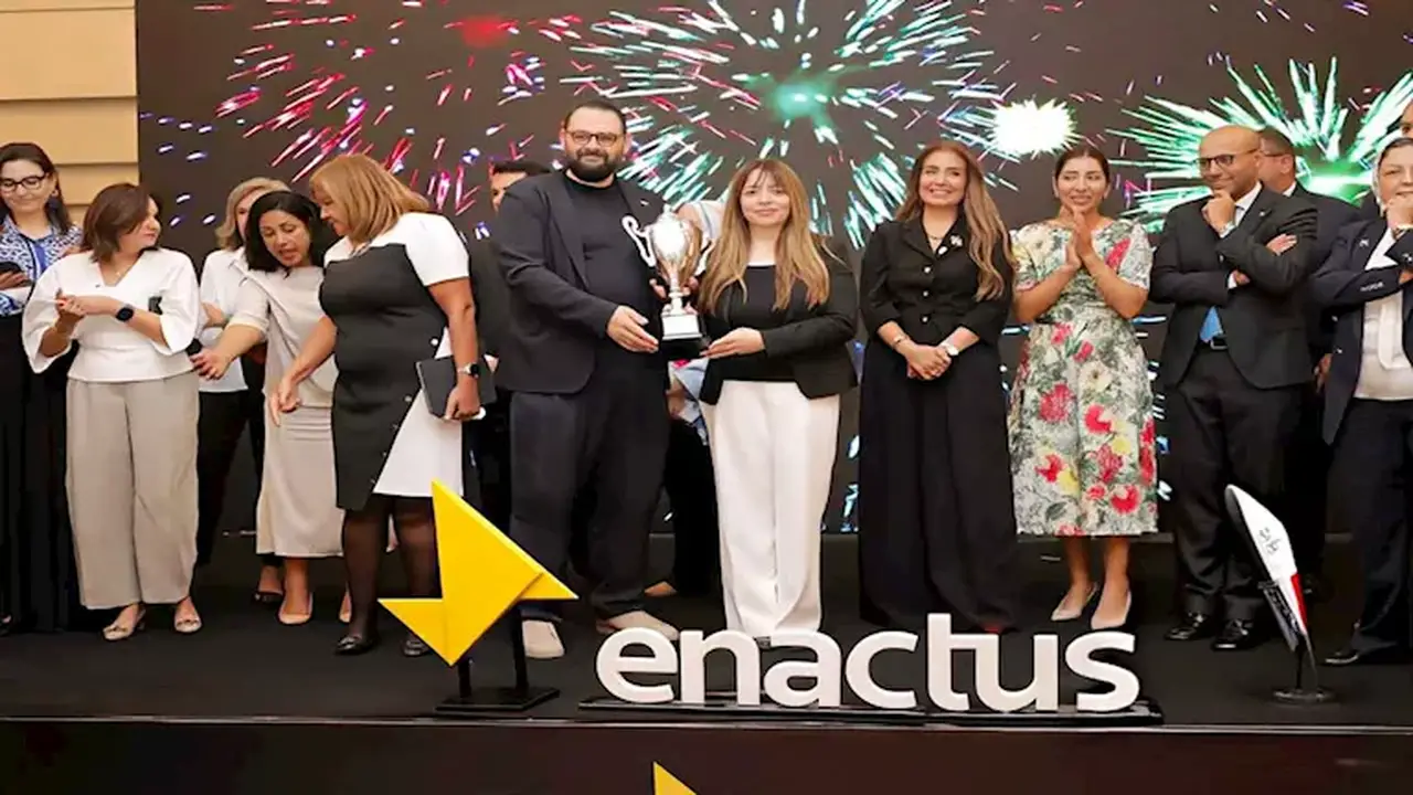 البنك الأهلي المصري يشارك في نهائيات Enactus Egypt لاختيار الفريق الوطني للمنافسة العالمية