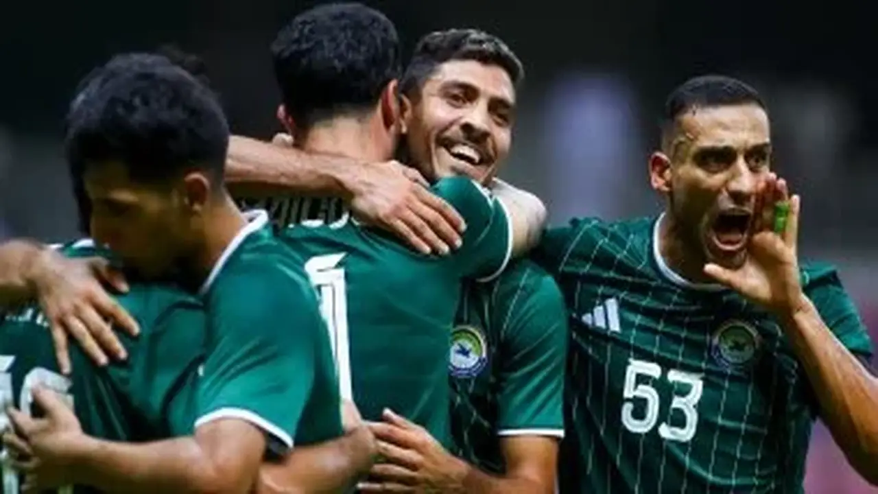 الزوراء يتعادل مع كربلاء 1-1 في أول ظهور لمحمد شريف بالدوري العراقي