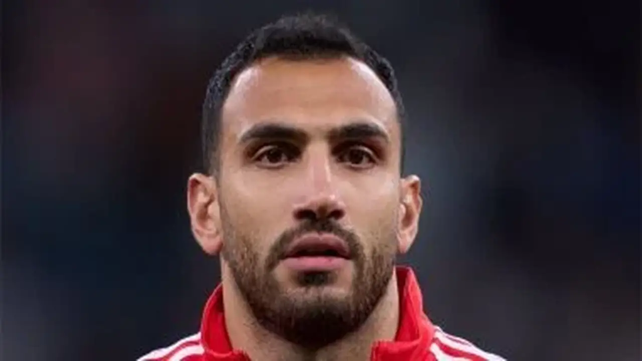 برشلونة يراقب بافليديس.. وبنفيكا يتمسك بمهاجمه بشروط استثنائية