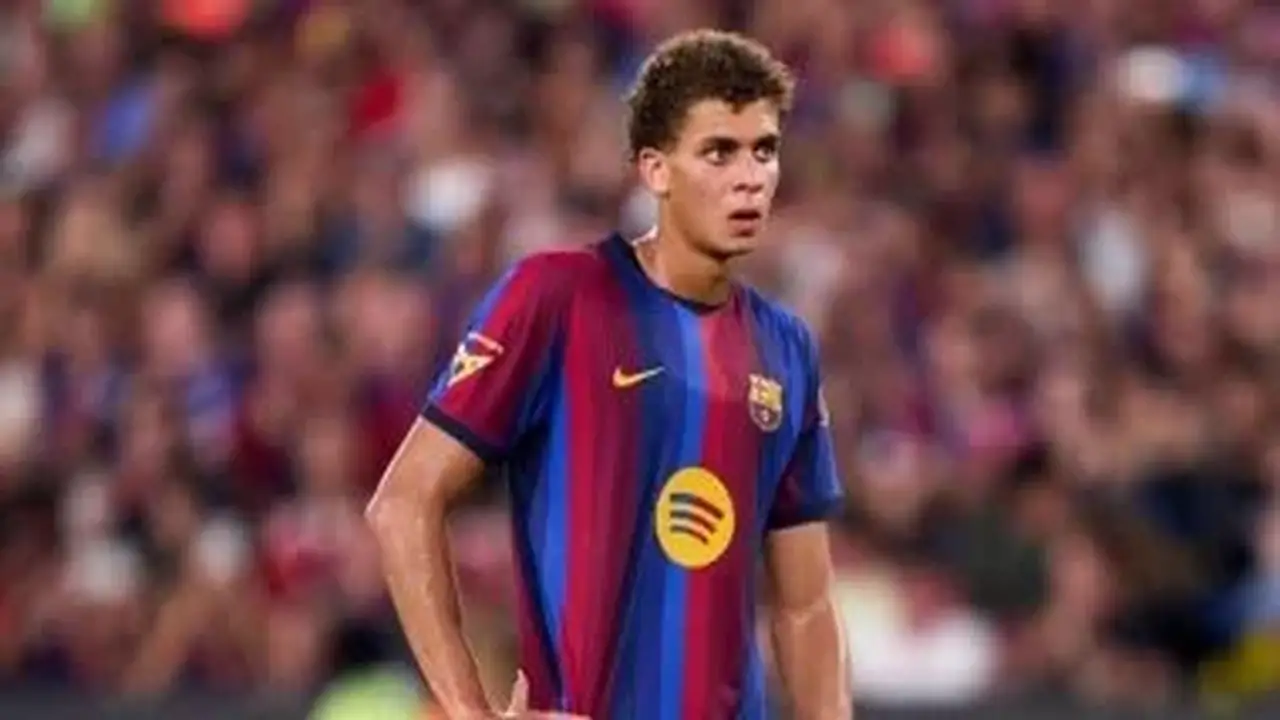 برشلونة يبدأ مفاوضات تمديد عقد حمزة عبد الكريم وفق تفاصيل جديدة من رومانو
