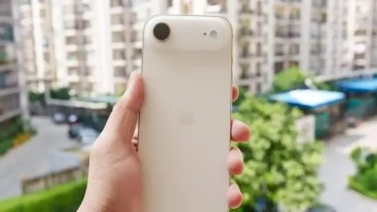 تسريبات iPhone Air 2 تكشف عن تحسينات جديدة: شاشة أكبر وكاميرات متطورة