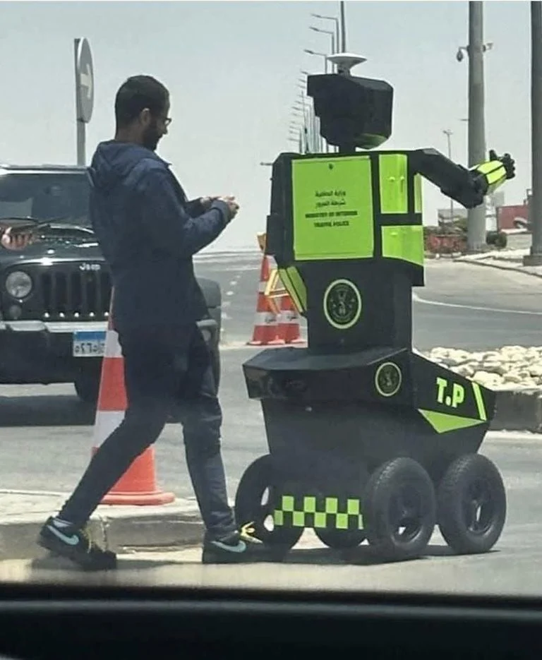 الروبوت الذكي الروبوت الذكي