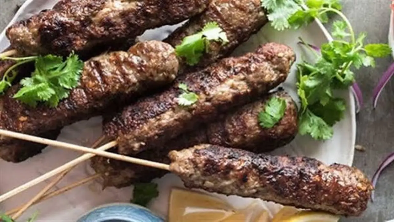 تفسير حلم أكل الكفتة في المنام وتأثيره على الرزق الوفير