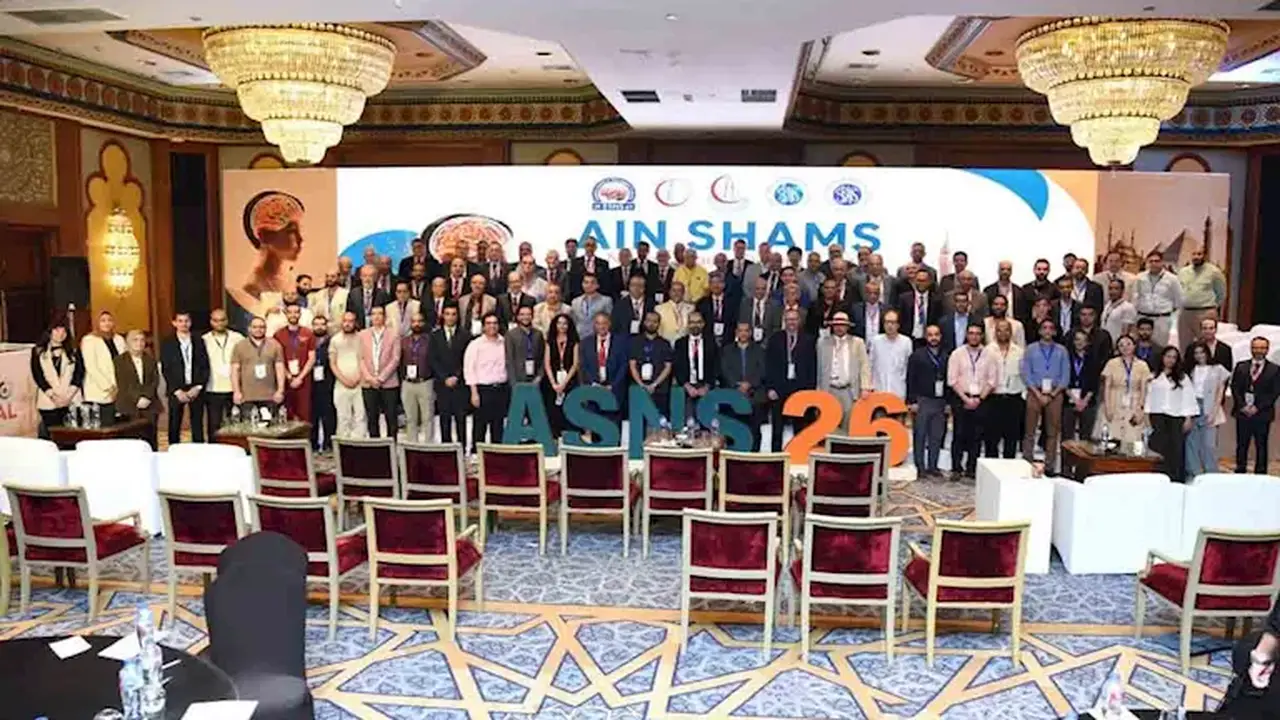 جامعة عين شمس تطلق المؤتمر الدولي لجراحة المخ والأعصاب بالتعاون مع الجمعية البريطانية