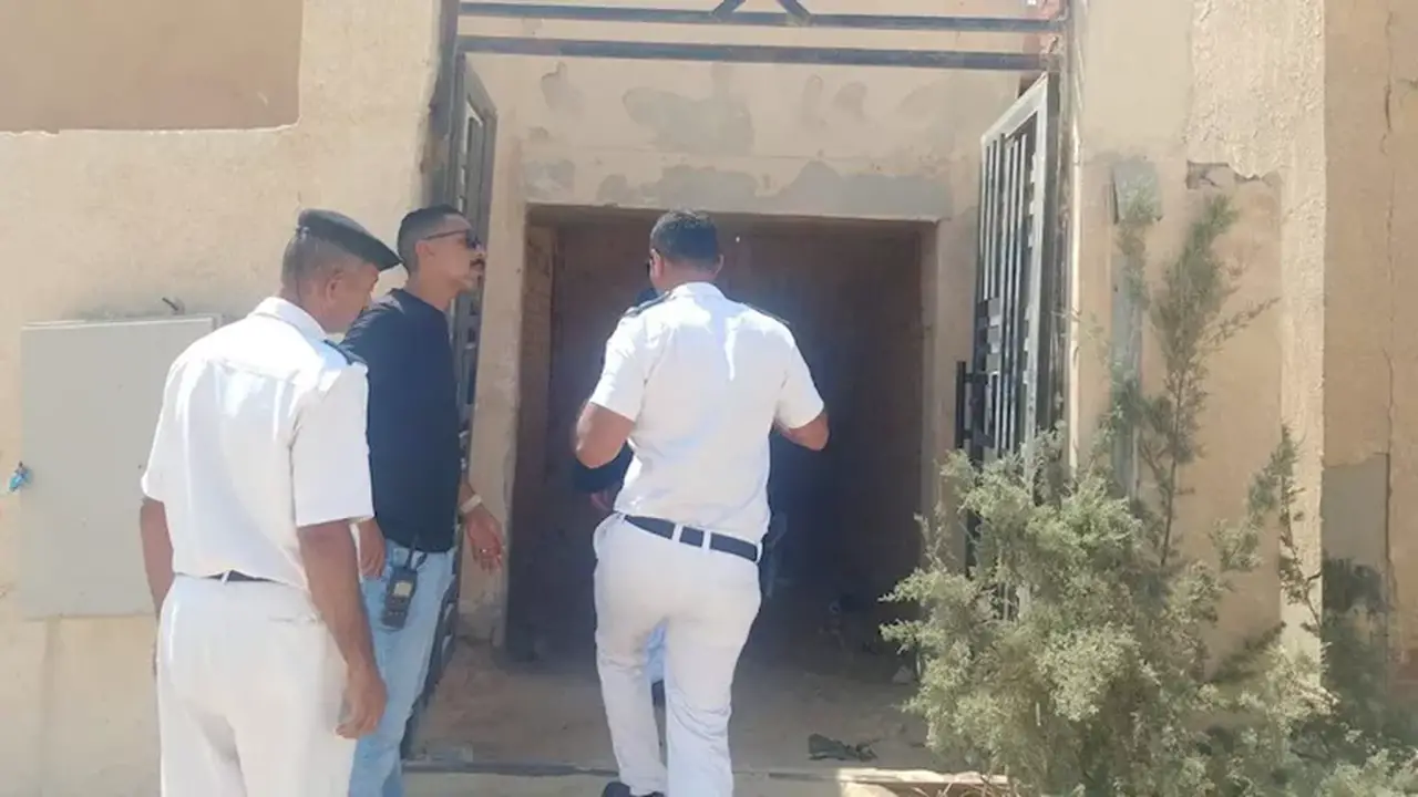 حملات مكثفة لإزالة الإشغالات وضبط المخالفات في حدائق أكتوبر